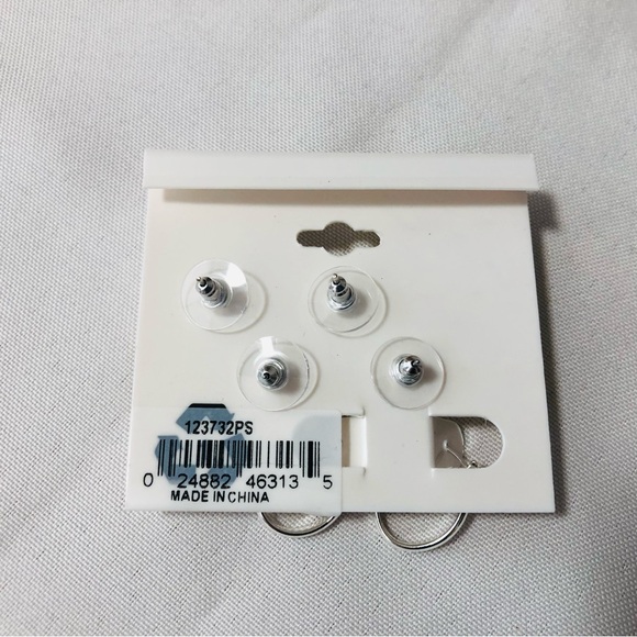 New Cherish three earring pairs set - Picture 3 of 3